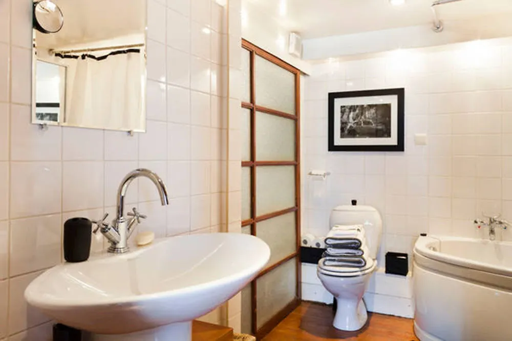 Antwerp 2 Hotel